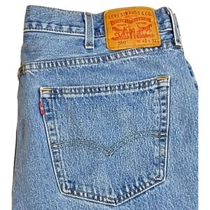 Men's Levi's Blue Jeans 550 Size 40x32 Relaxed Fit Straight Leg